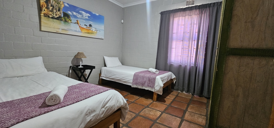 7 Bedroom Property for Sale in Middedorp Western Cape